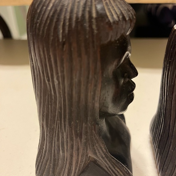 Sculpture hand carved wood. Representing an Indian woman and man measuring 11 cm - Picture 6 of 16